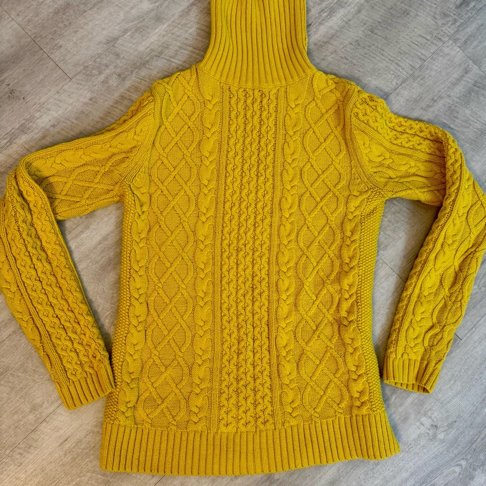 Women’s Land’s End Drifter Cable Knit Turtleneck Sweater, Mustard Yellow, small